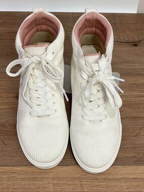 VIVAIA White Knit Lace-Up High-Top Sneakers, EU 38 US US 7.5